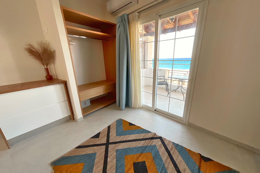 Deluxe Suite - with Sea View