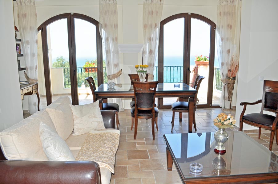 Villa Vasiliki. 1st floor - Living / dining room